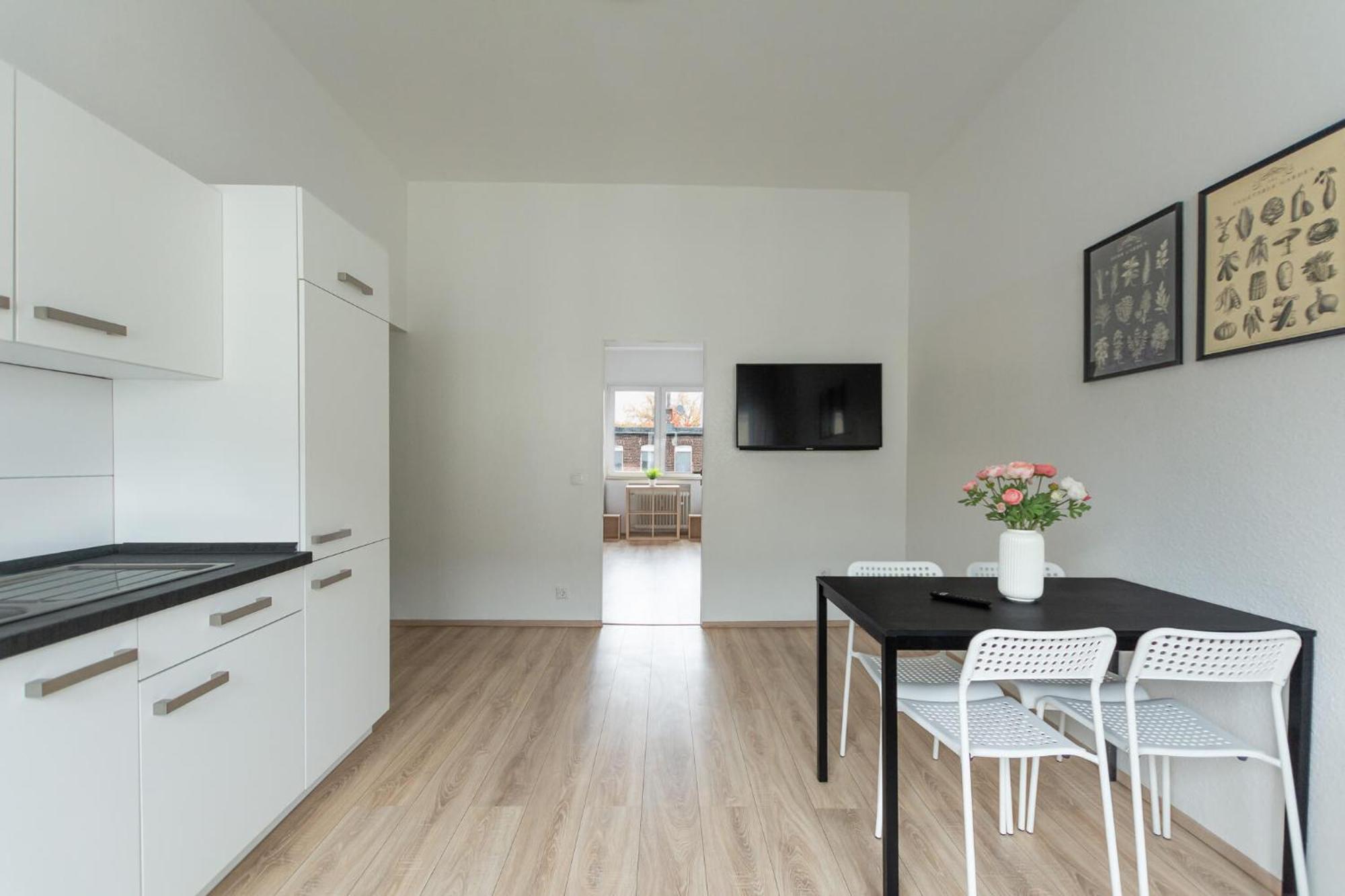 T&K Apartments - Apartments 20 Min To Messe Dus Krefeld Eksteriør bilde